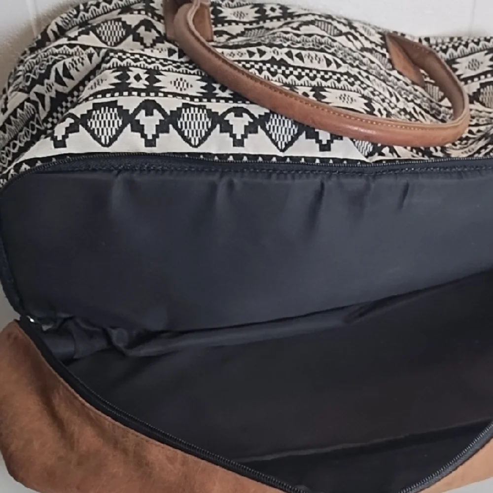 Travel Carry On Bag Brown with Black & Ivory Woven Texured Pattern Bag Large